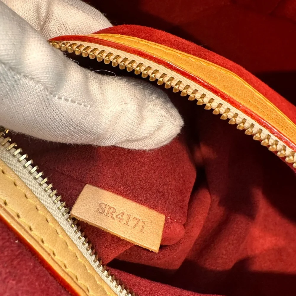 SOLD-Louis Vuitton Murakami Monogram Multicolor Sharleen MM - Picture 8 of 9